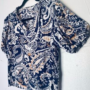 Blue and White Relaxed Graphic Blouse